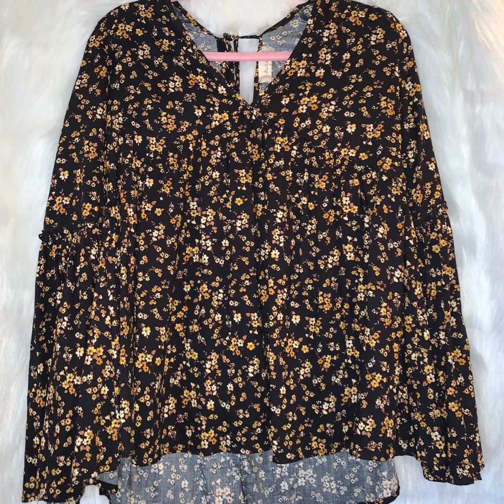 Altar’d state flare long sleeve top